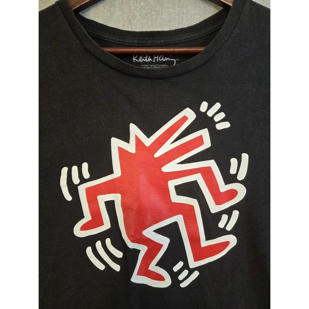 KEITH HARING Foundation Licensed T Shirt XL Dancing Barking DOG Pop Art Graffiti - Picture 2 of 7